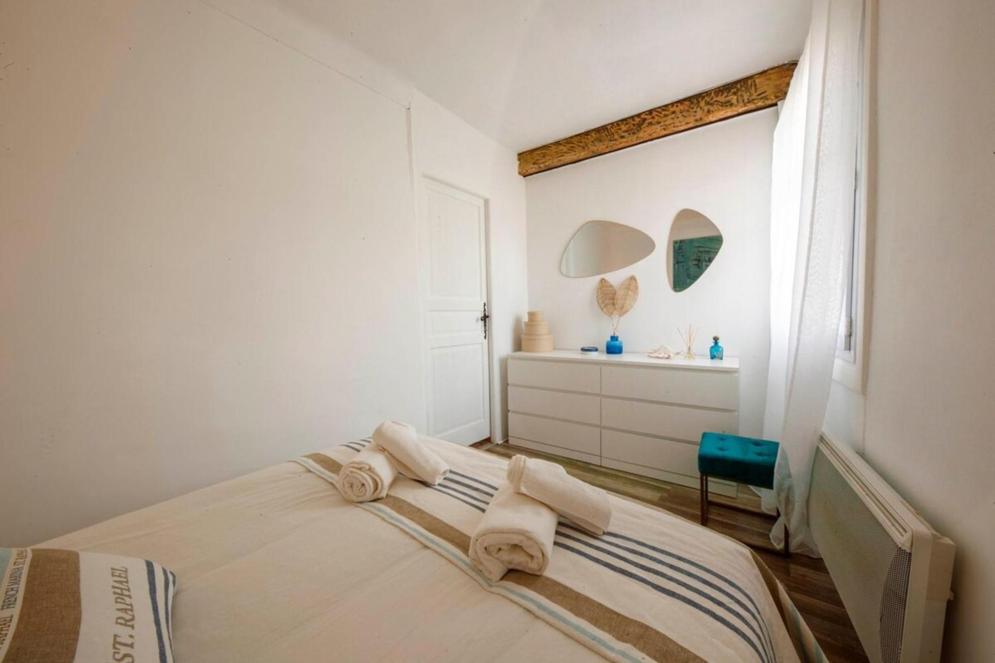 06M - Old Antibes Beautiful Duplex Terrace With Sea View公寓 外观 照片